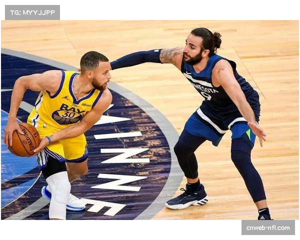 那不勒斯中场安古伊萨专访:谈克瓦拉茨赫利亚是球队由守转攻的第一发起点